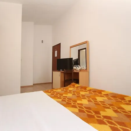 Grozdana 3* Baška