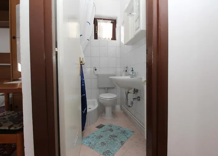 Πανσιόν Grozdana 3*