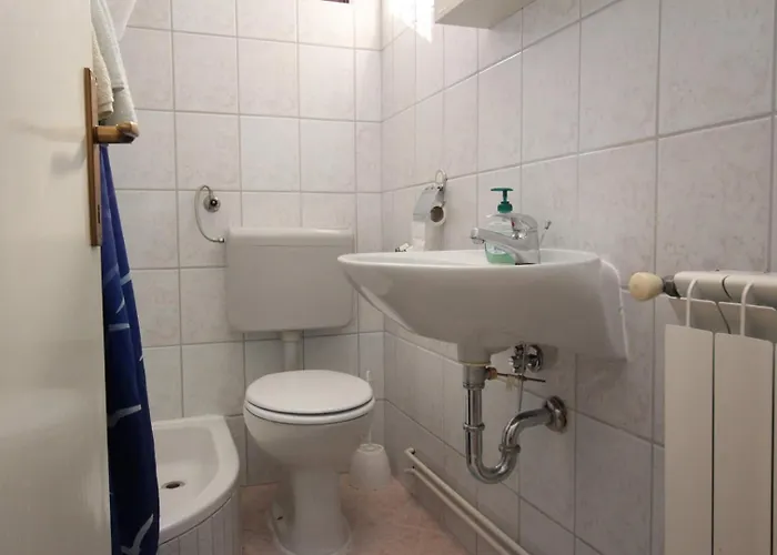 Πανσιόν Grozdana Baška